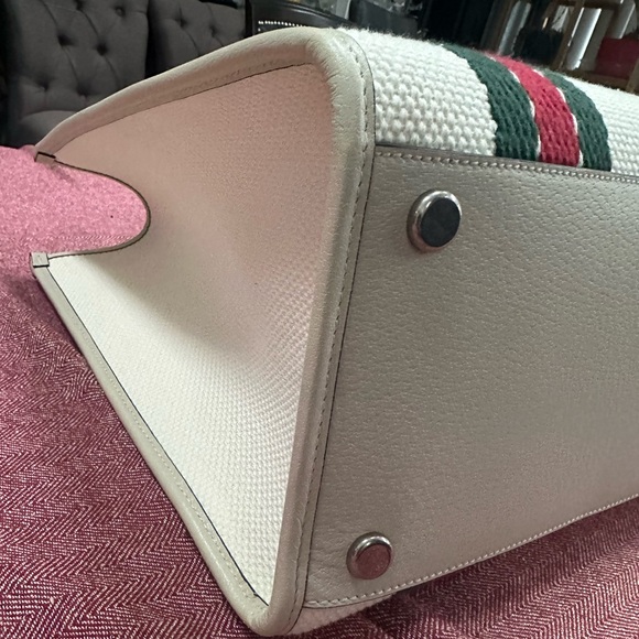 NWT Gucci Canvas Interlocking GG White Tote - Picture 8 of 13